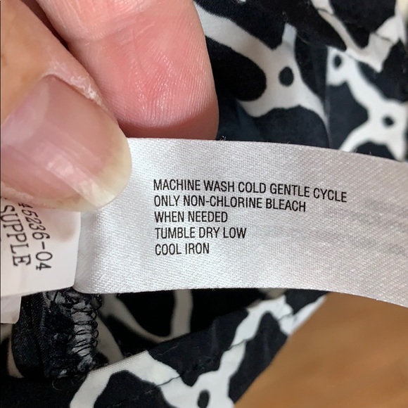 Gap size Sm/tall black/white tunic top - Picture 6 of 7